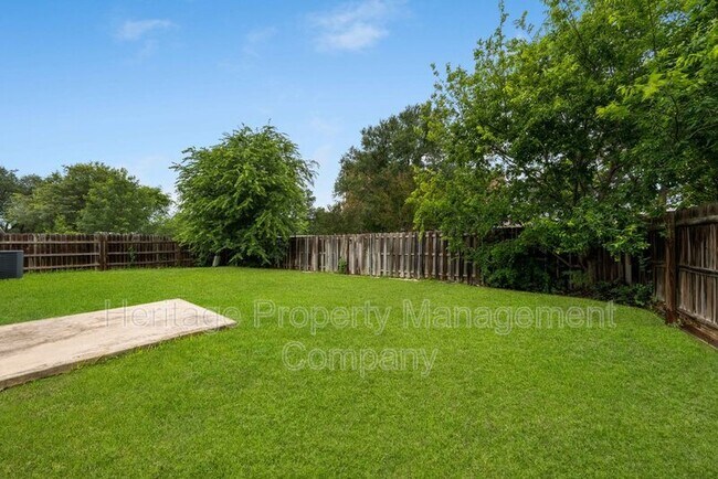 Building Photo - 8778 Serene Ridge Dr