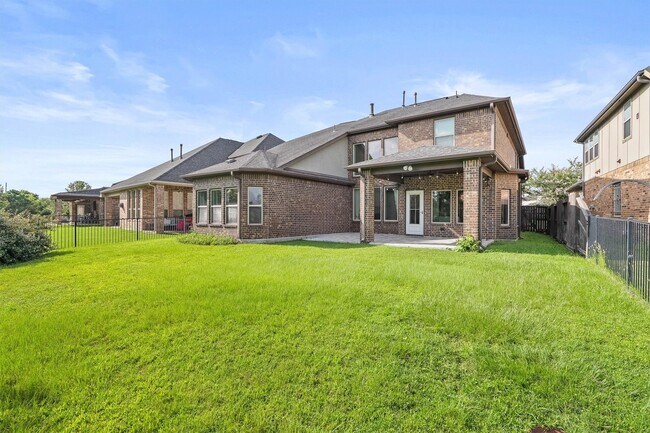 Building Photo - 28131 Scenic Shore Ln