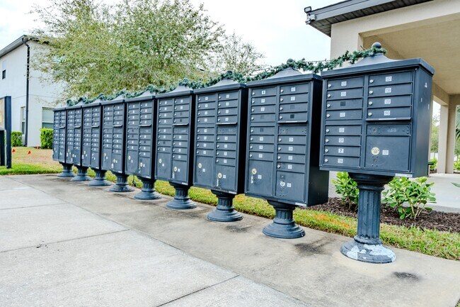 Building Photo - 11926 Sands Cv