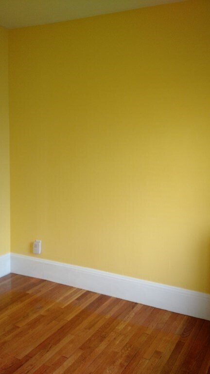 Building Photo - 26 Delle Ave
