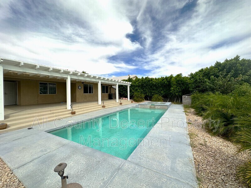 Building Photo - 66613 San Diego Dr