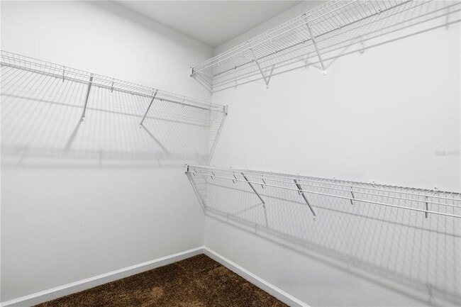 Building Photo - 9844 Walkway Dr