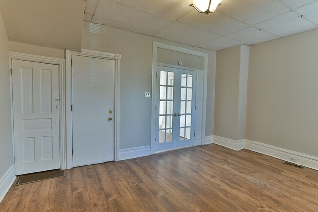 Building Photo - 1816 Green St