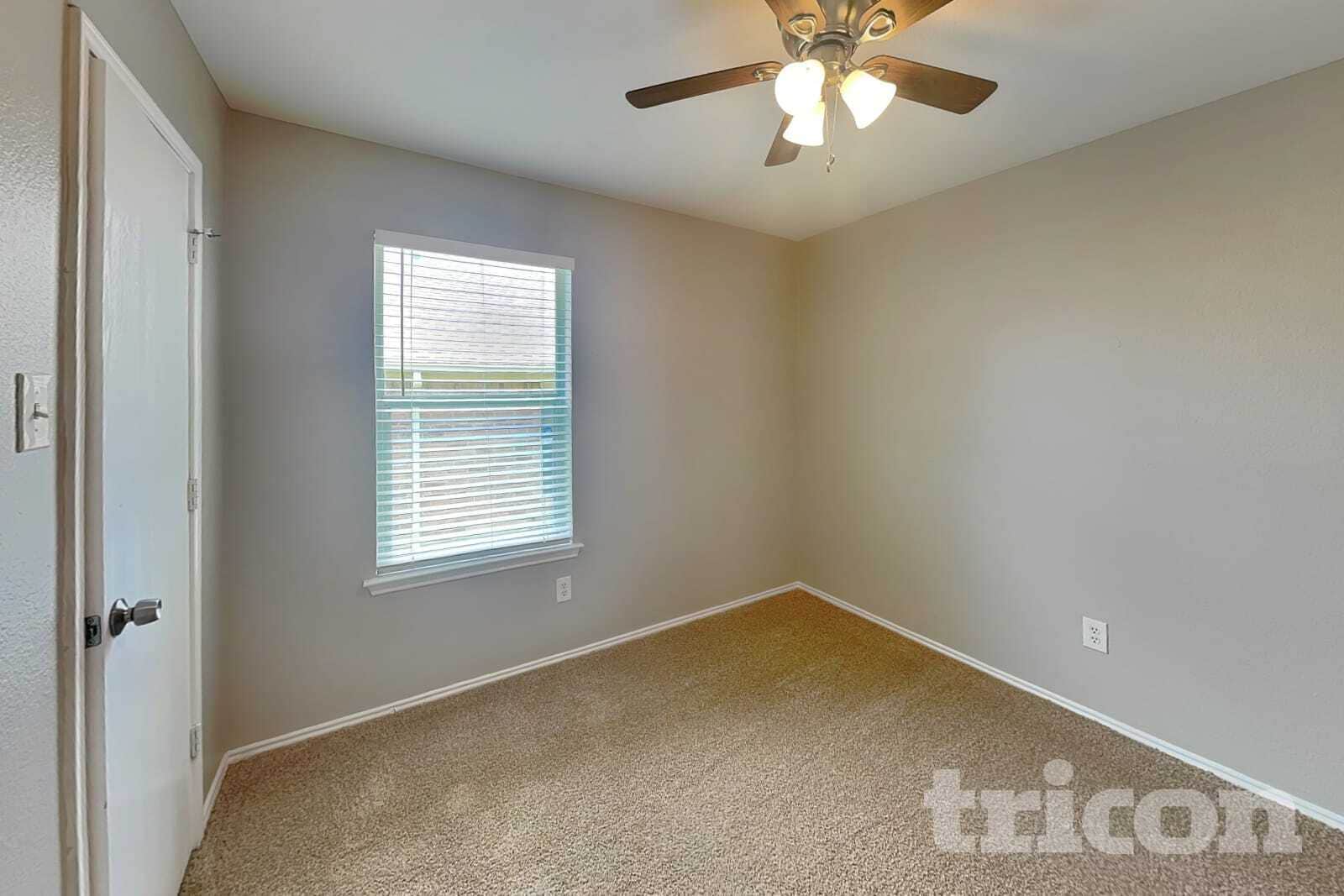Building Photo - 1320 Cleardale Dr