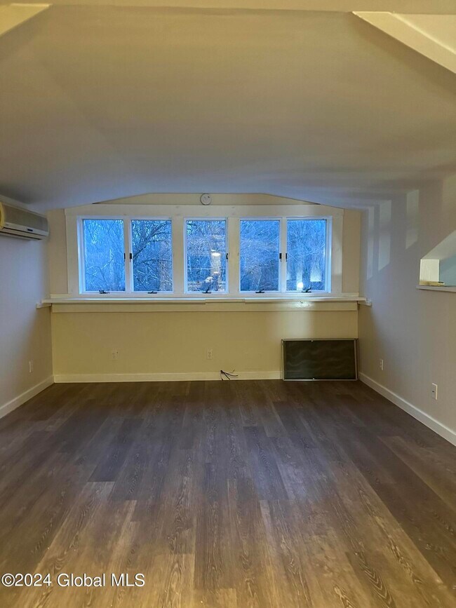 Building Photo - 164 NY-67