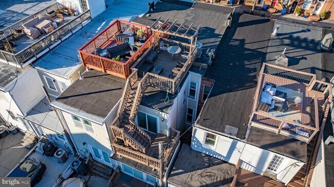 Building Photo - 3013 Elliott St