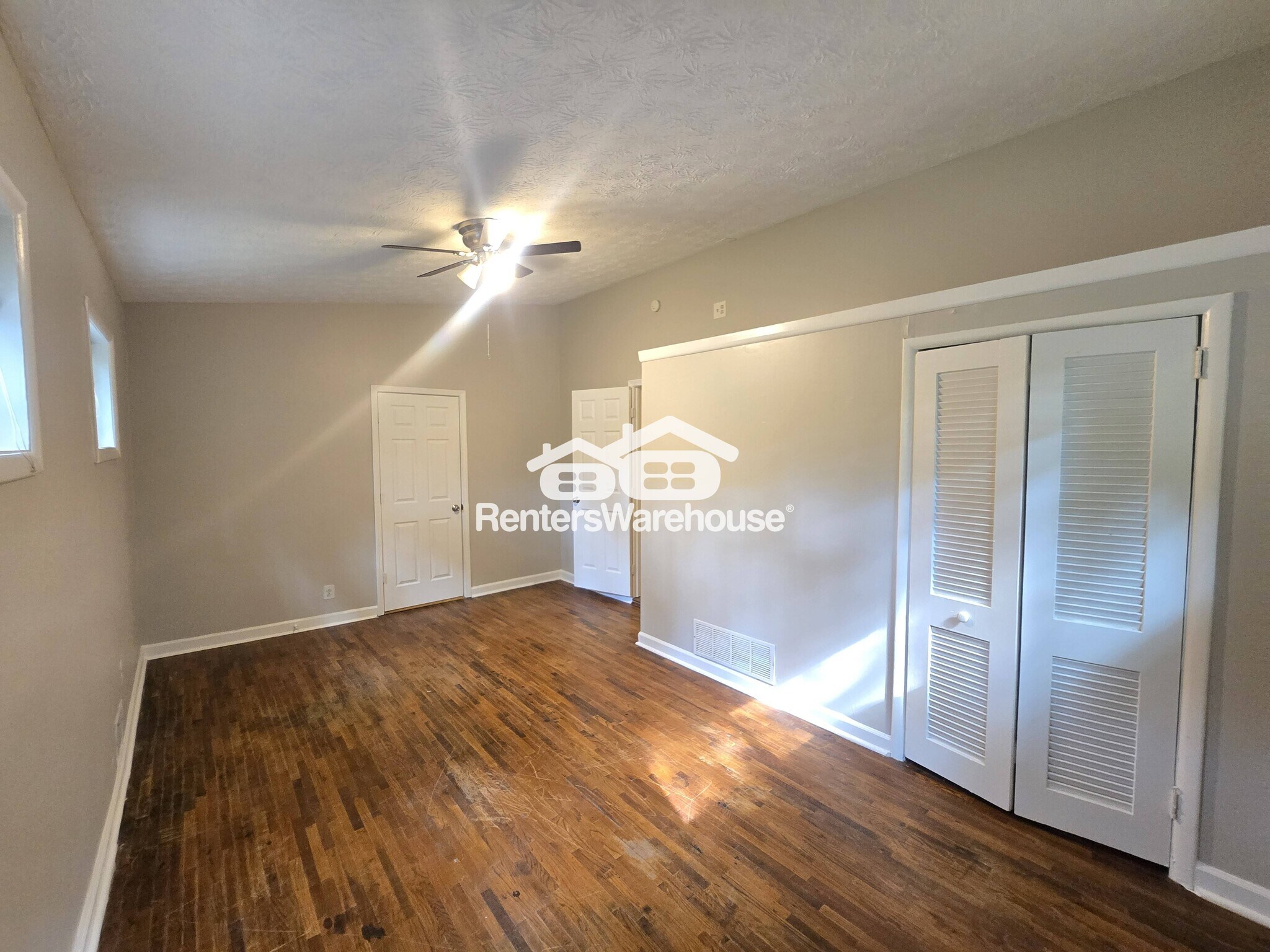 Building Photo - 1593 Tanager Cir
