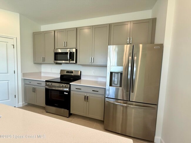 Building Photo - 2488 Island Ave NW
