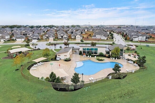 Building Photo - 124 Lasino Dr
