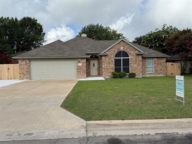 Primary Photo - 2608 Bluebonnet Valley Dr