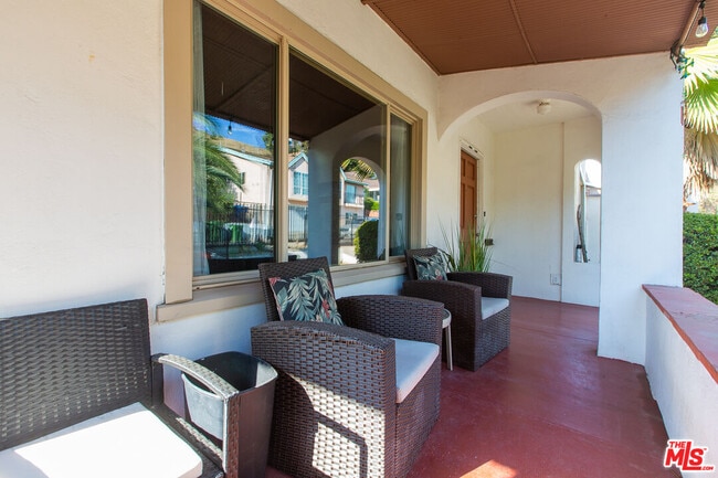 Building Photo - 5177 Bohlig Rd