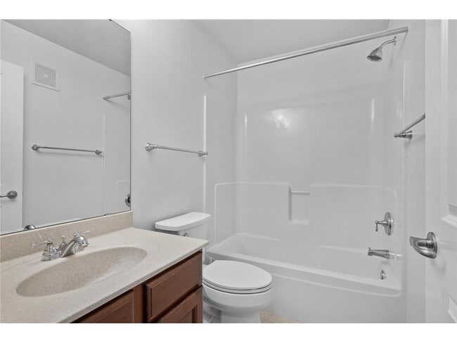 Building Photo - 2102 Cedar Grove Trail