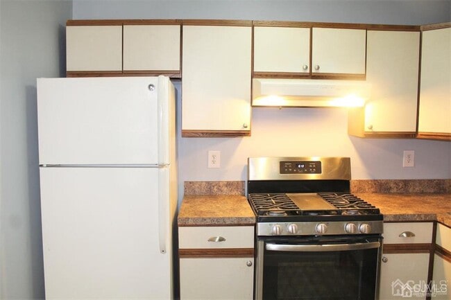 Building Photo - 1003 Woodhaven Dr