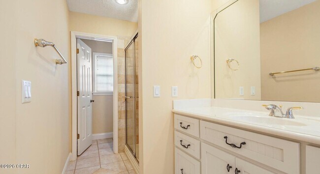 Building Photo - 103 Parkview Xing