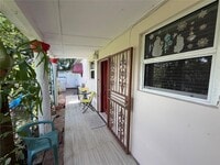 Building Photo - 4935 SW 101st Ave