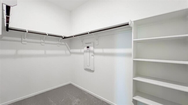 Building Photo - 3024 Estes Ridge Ln