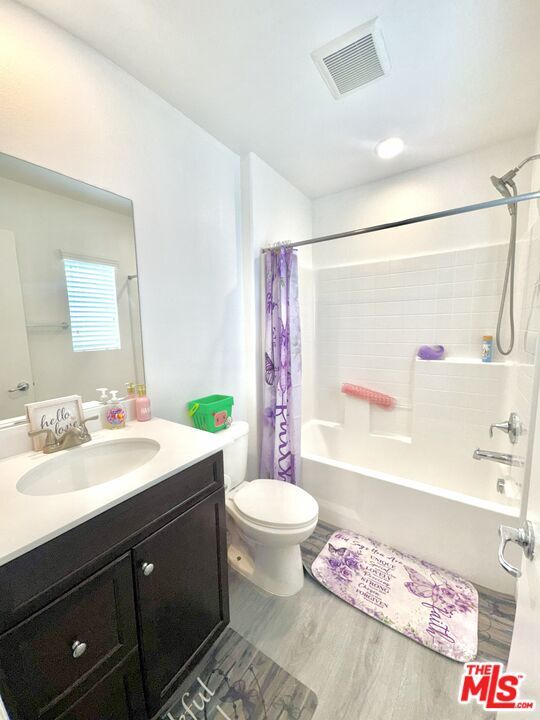 Building Photo - 14412 Kiwi Ln