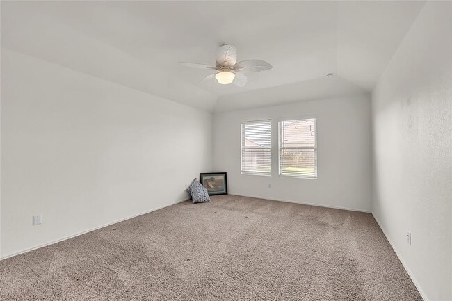 Building Photo - 119 Esparza Dr