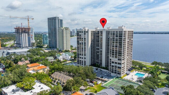 Building Photo - 3301 Bayshore Blvd