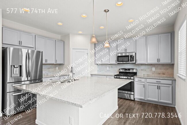 Building Photo - 577 W 174th Ave