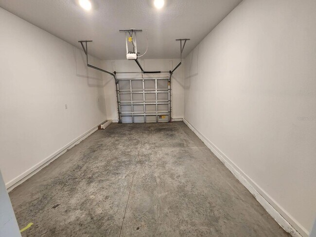 Building Photo - 3371 SE 37th Ave Rd