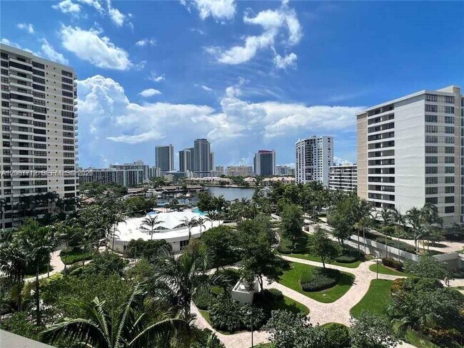Building Photo - 600 Three Islands Boulevard