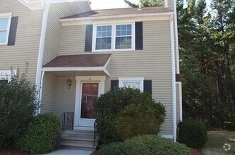 Building Photo - Renovated Townhome in Prime Location