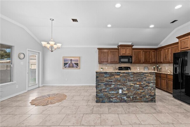 Building Photo - 1126 Fallow Ln