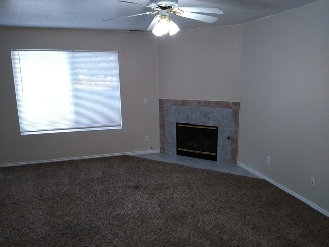 Building Photo - 334 S 400 E
