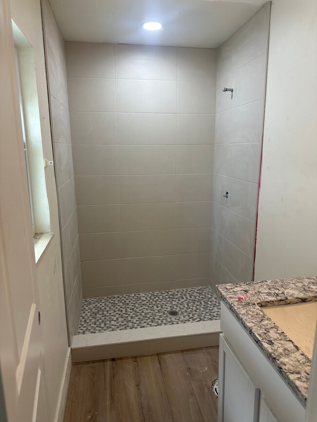 Building Photo - 3111 W Spruce St