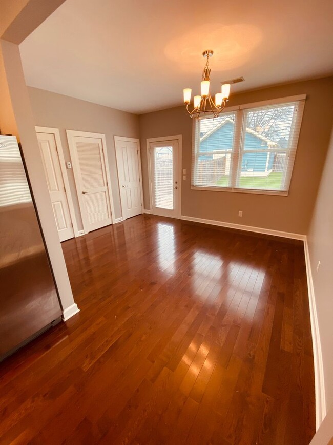 Building Photo - 3 bed 2.5 bath Condo in Germantown