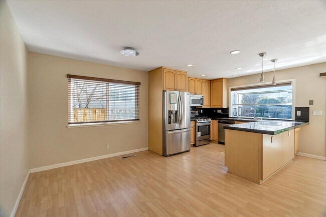 Building Photo - Wow! What a Great Home! Coming Soon!