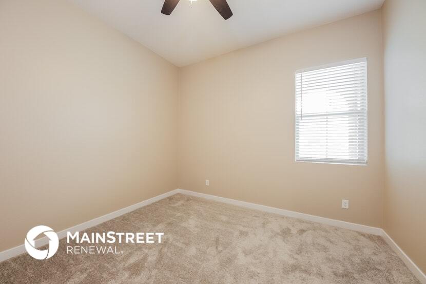 Building Photo - 14069 W Desert Flower Dr