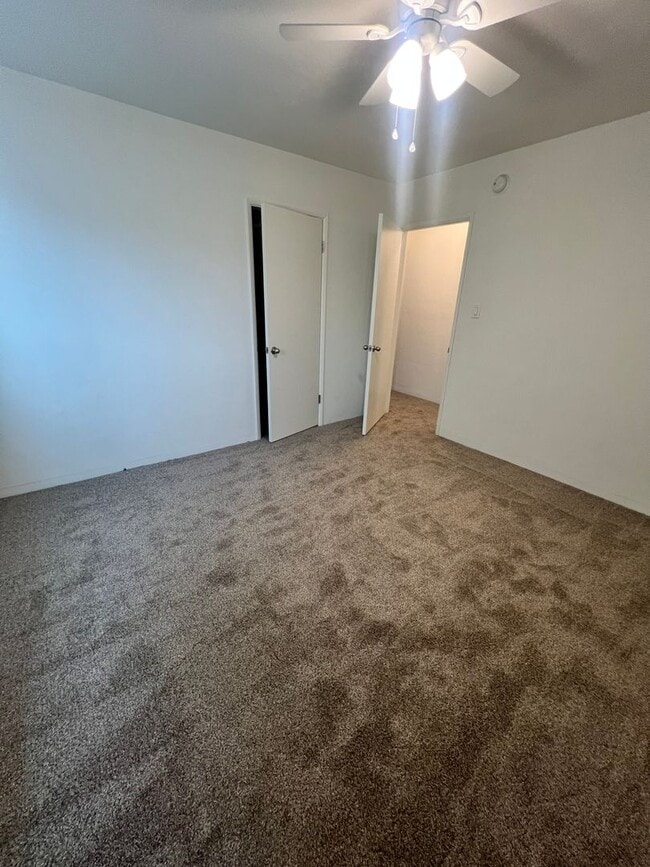 Building Photo - Midtown Ventura - One bedroom, one bath do...