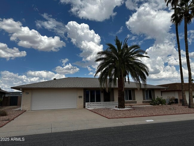 Primary Photo - 9338 W Glen Oaks Cir N