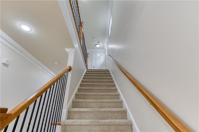 Building Photo - 4822 Abberley Ln