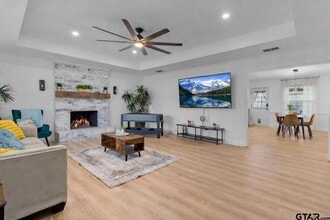 Building Photo - 10801 Harvestwood Drive