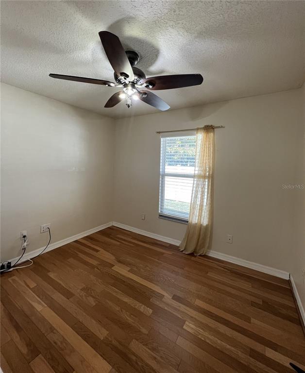 Building Photo - 6807 Kingston Dr