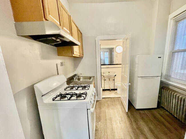 Building Photo - 1234 W Allegheny Ave