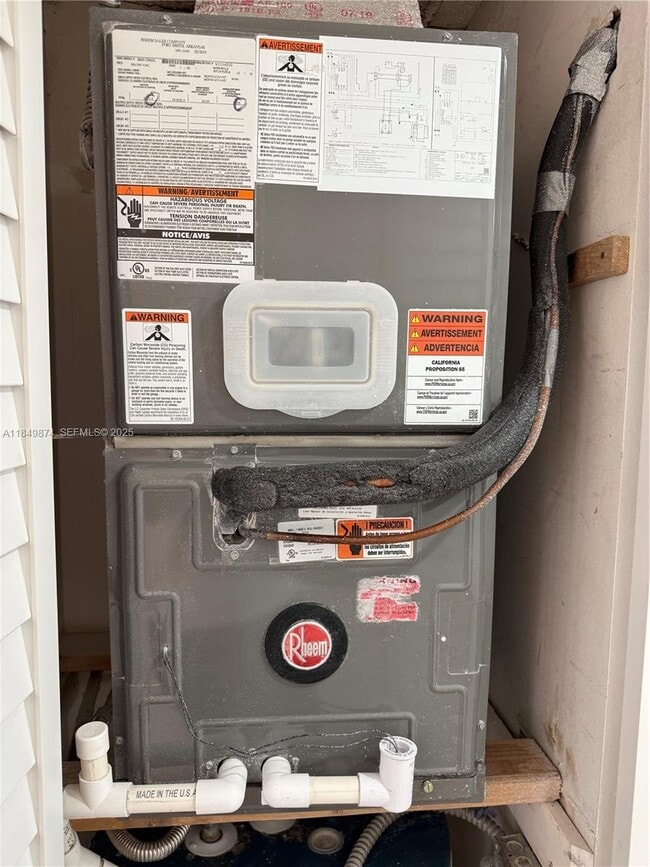 Building Photo - 7950 W McNab Rd