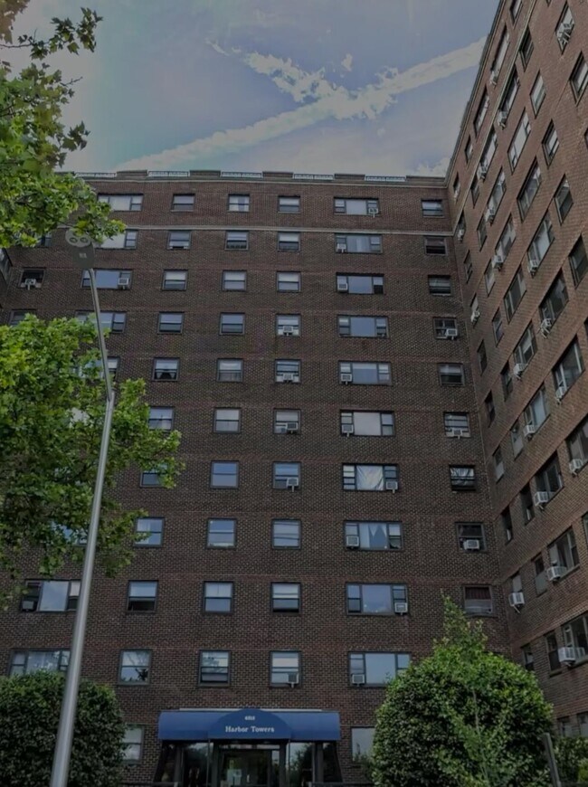 Building Photo - 6515 JFK Blvd E