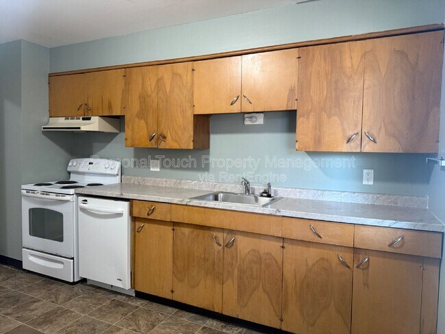 Building Photo - 1824 14th St S