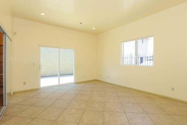 Building Photo - 633 N Montebello Blvd