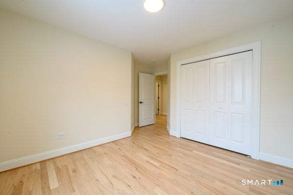 Building Photo - 3 Yorkshire Ct