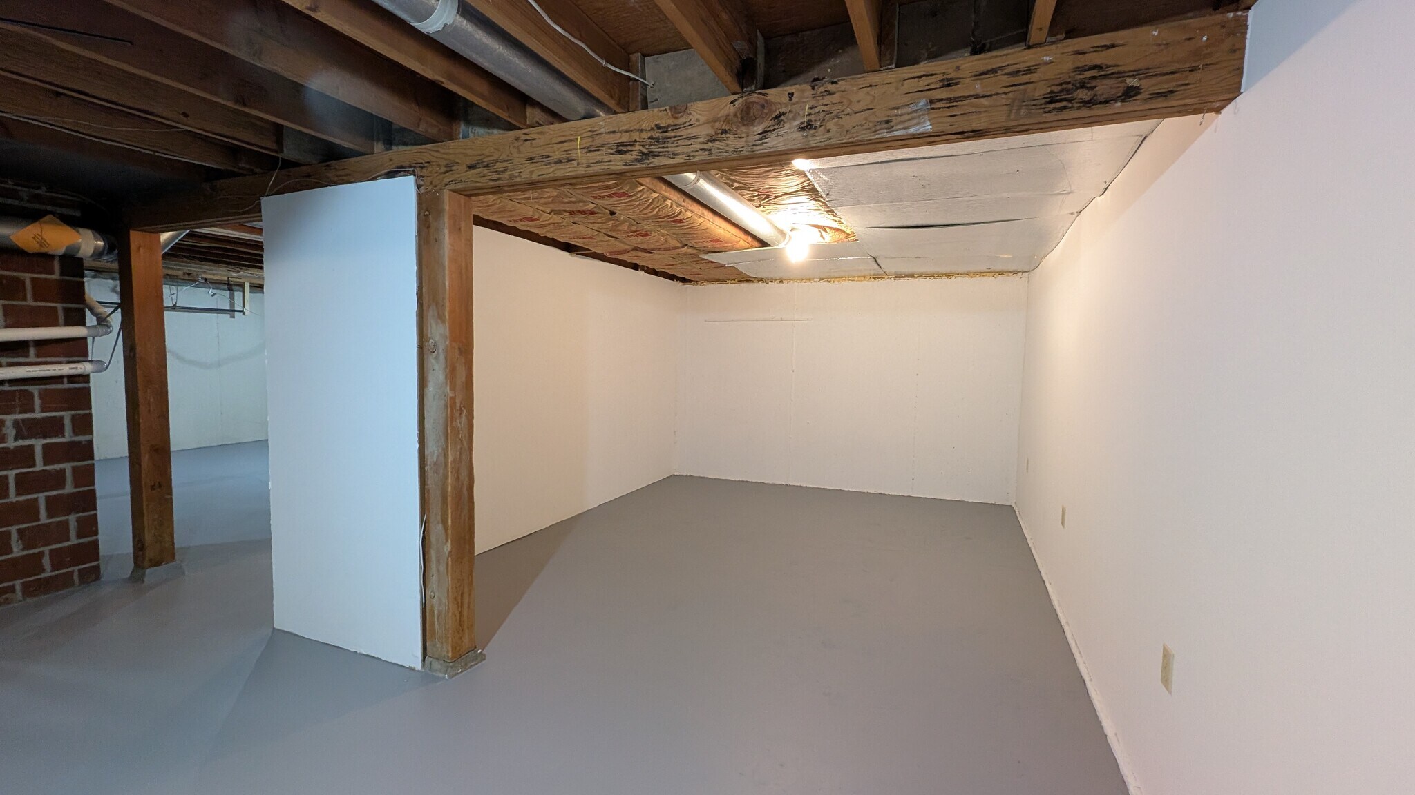 Building Photo - 3437 SE Francis St