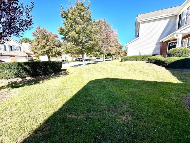 Building Photo - 3414 Summerfield Ridge Ln