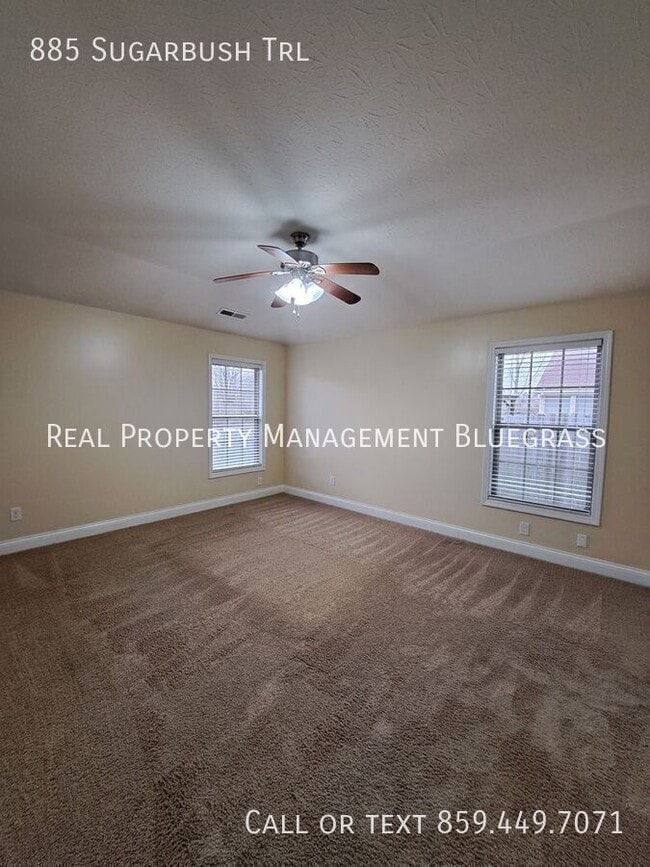 Building Photo - 885 Sugarbush Trail