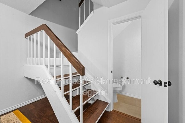 Building Photo - 5740 Martel Ave