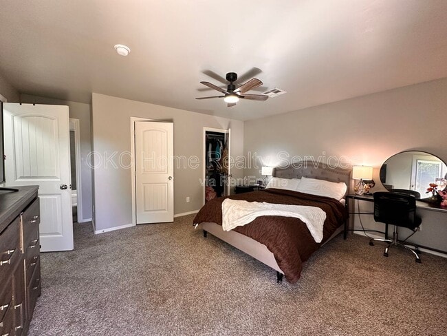 Building Photo - 4122 Bonaparte Blvd