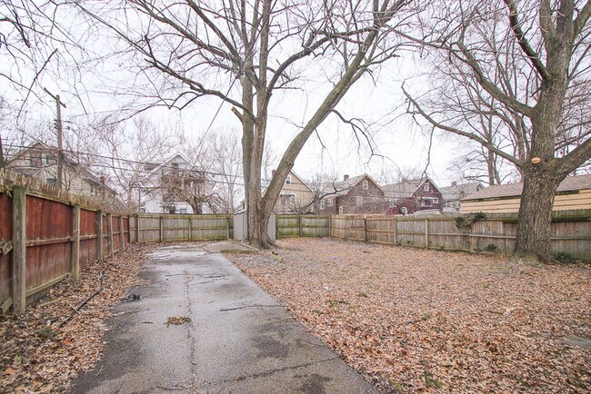 Building Photo - 1770 Arabella Rd